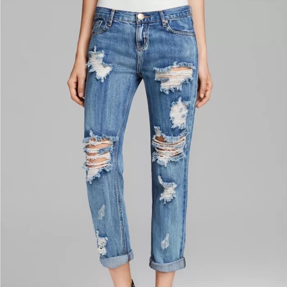 One Teaspoon awesome baggies distressed jeans. Pearl detail Size  25